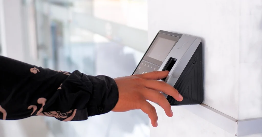 what is fingerprint attendance machine